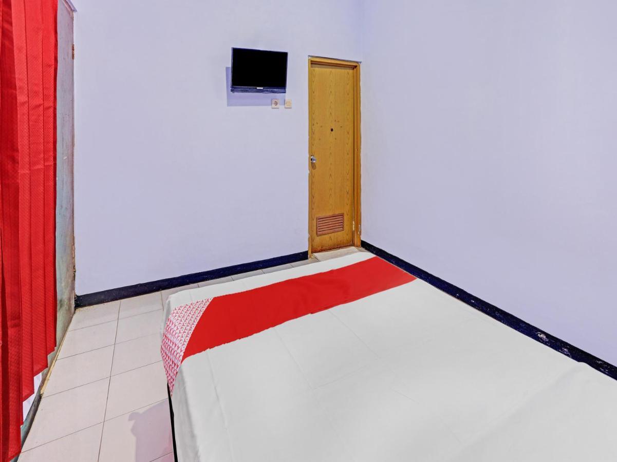 Hotel Oyo 90344 Wijayanti Banyuwangi  Exteriér fotografie